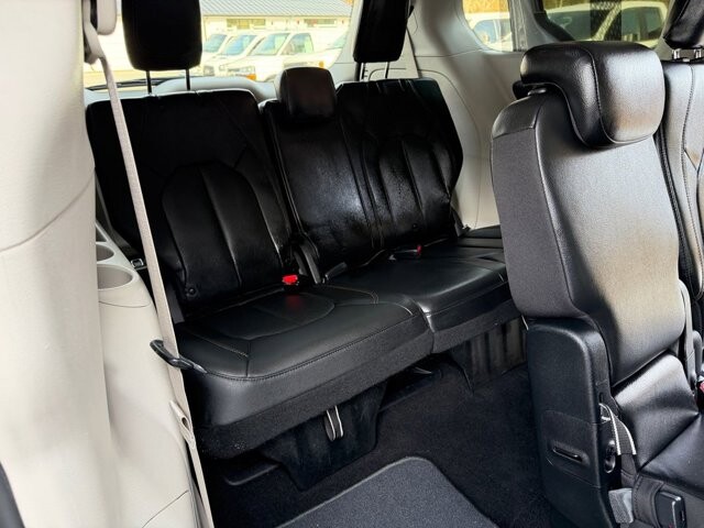 2020 Chrysler Pacifica in Knoxville, TN 37920 - 18089355 21