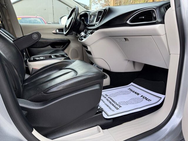 2020 Chrysler Pacifica in Knoxville, TN 37920 - 18089355 22