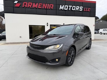 2019 Chrysler Pacifica in Knoxville, TN 37920