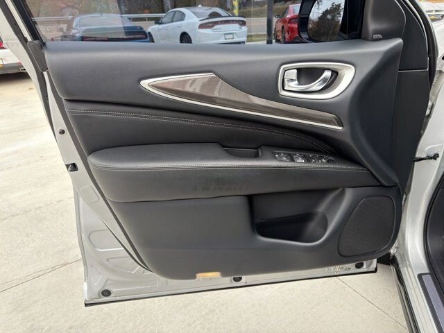 2019 INFINITI QX60 in Knoxville, TN 37920 - 18089357 6