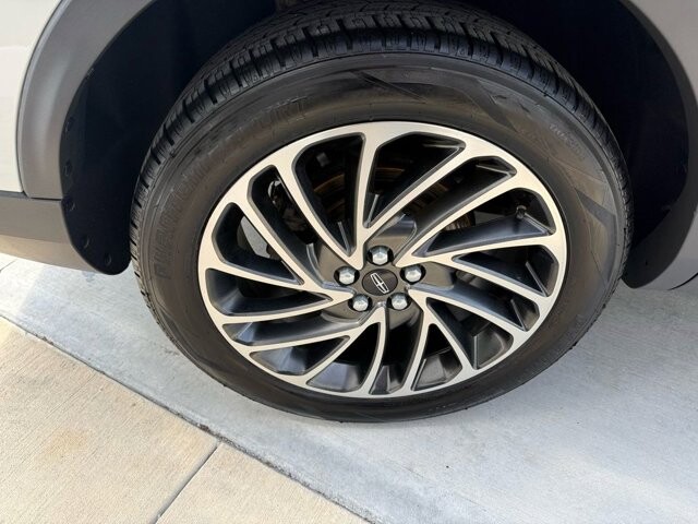 2019 Lincoln Nautilus in Knoxville, TN 37920 - 18089358 30