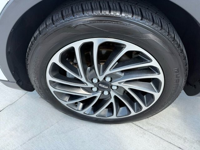 2019 Lincoln Nautilus in Knoxville, TN 37920 - 18089358 28