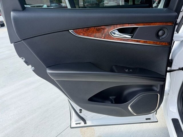 2019 Lincoln Nautilus in Knoxville, TN 37920 - 18089358 7