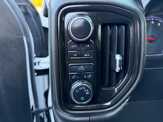 2020 Chevrolet Silverado 1500 in Knoxville, TN 37920 - 18089359 23