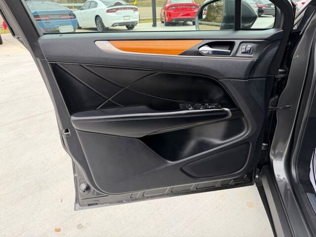 2018 Lincoln MKC in Knoxville, TN 37920 - 18089361 6