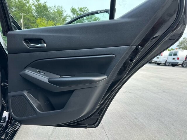 2022 Nissan Altima in Knoxville, TN 37920 - 18089362 8