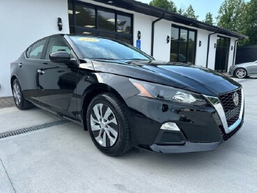 2022 Nissan Altima in Knoxville, TN 37920