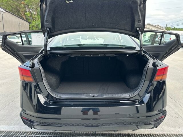 2022 Nissan Altima in Knoxville, TN 37920 - 18089362 9