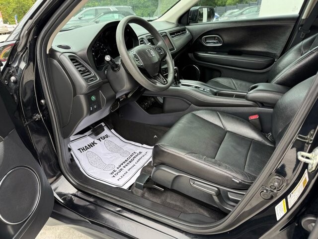 2016 Honda HR-V in Knoxville, TN 37920 - 18089363 11