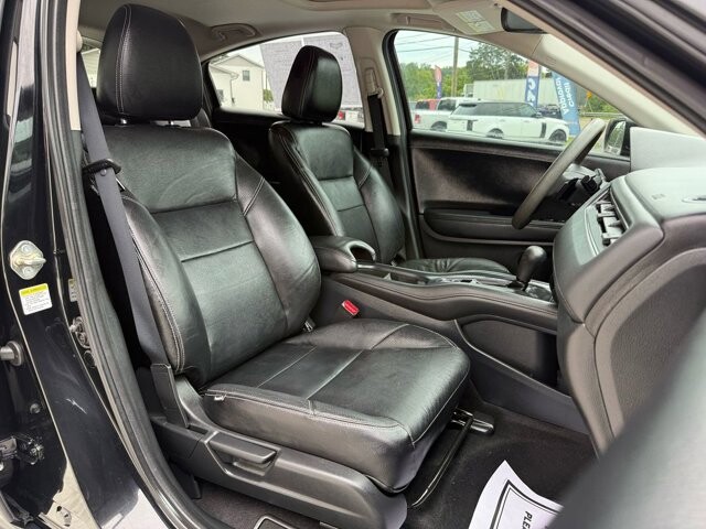 2016 Honda HR-V in Knoxville, TN 37920 - 18089363 16