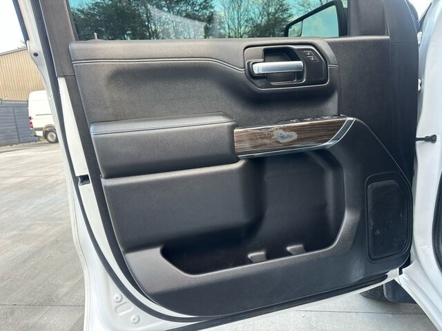 2019 Chevrolet Silverado 1500 in Knoxville, TN 37920 - 18089366 5