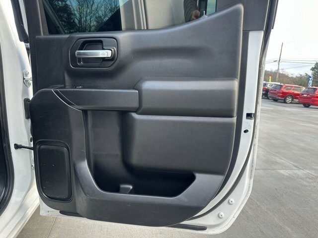 2019 Chevrolet Silverado 1500 in Knoxville, TN 37920 - 18089366 8