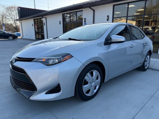 2018 Toyota Corolla in Knoxville, TN 37920 - 18089367 3
