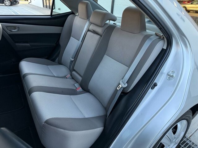 2018 Toyota Corolla in Knoxville, TN 37920 - 18089367 11