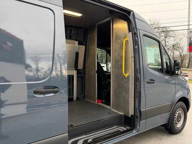 2019 Mercedes-Benz Sprinter in Knoxville, TN 37920 - 18089371 11