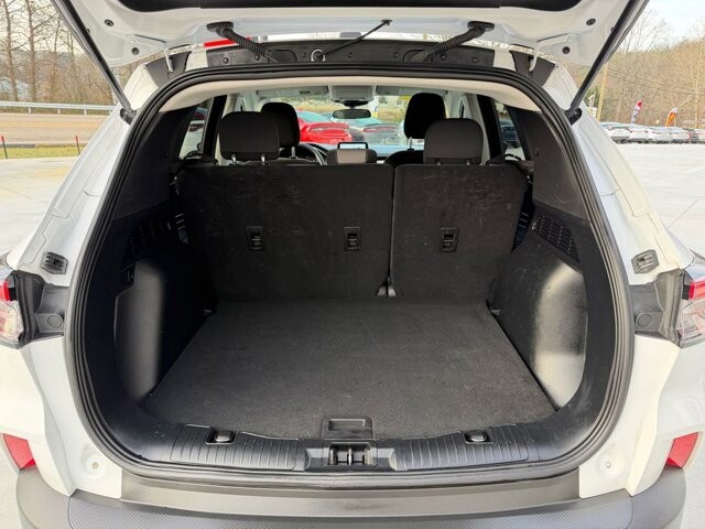 2022 Ford Escape in Knoxville, TN 37920 - 18089372 8