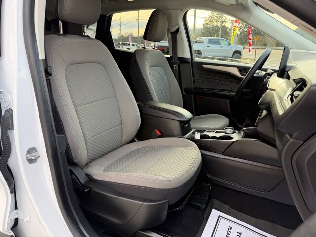 2022 Ford Escape in Knoxville, TN 37920 - 18089372 16