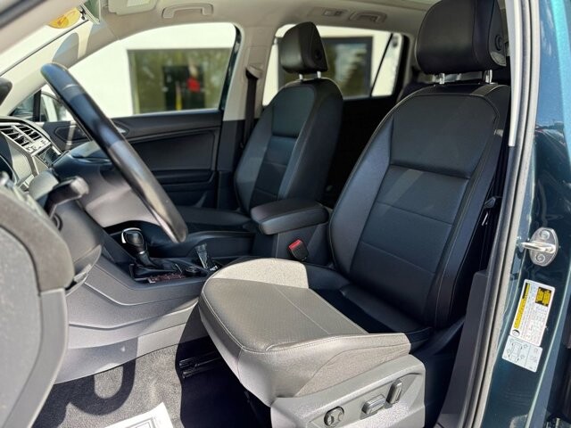 2019 Volkswagen Tiguan in Knoxville, TN 37920 - 18089376 13