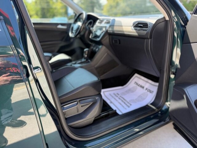 2019 Volkswagen Tiguan in Knoxville, TN 37920 - 18089376 16
