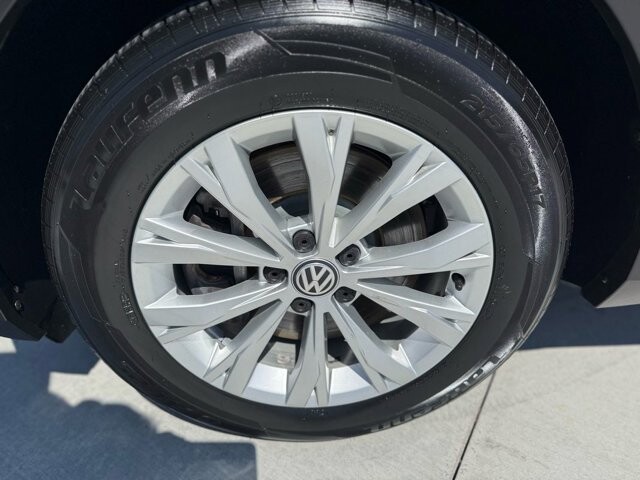 2019 Volkswagen Tiguan in Knoxville, TN 37920 - 18089376 28
