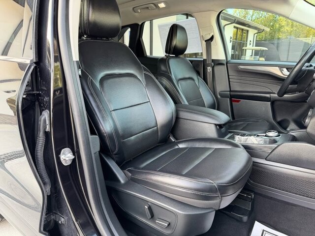 2021 Ford Escape in Knoxville, TN 37920 - 18089377 10