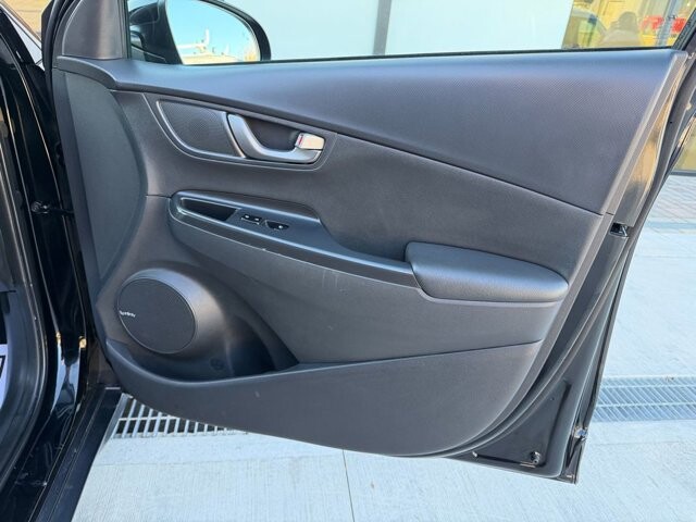 2021 Hyundai Kona in Knoxville, TN 37920 - 18089378 10