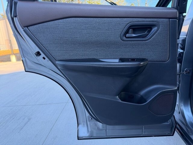 2021 Nissan Rogue in Knoxville, TN 37920 - 18089379 13