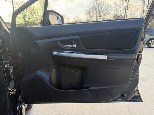 2017 Subaru Crosstrek in Knoxville, TN 37920 - 18089380 27