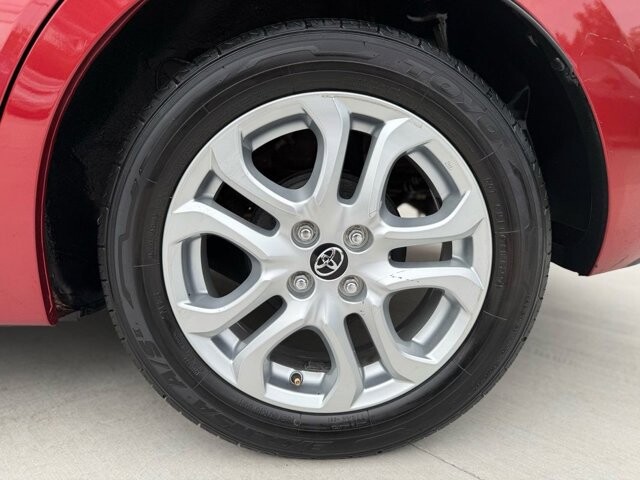 2018 Toyota Yaris in Knoxville, TN 37920 - 18089382 31