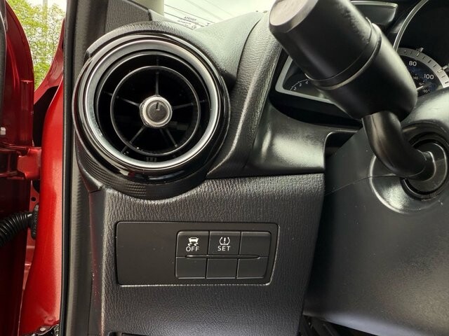 2018 Toyota Yaris in Knoxville, TN 37920 - 18089382 22