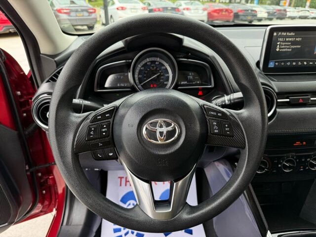 2018 Toyota Yaris in Knoxville, TN 37920 - 18089382 16