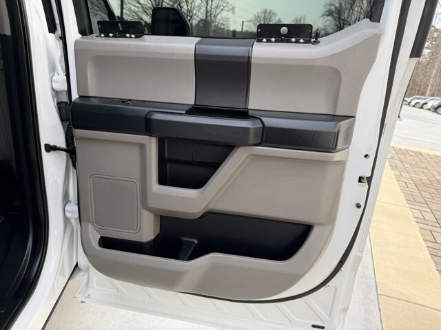 2019 Ford F150 in Knoxville, TN 37920 - 18089383 10
