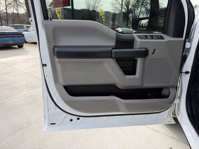 2019 Ford F150 in Knoxville, TN 37920 - 18089383 6