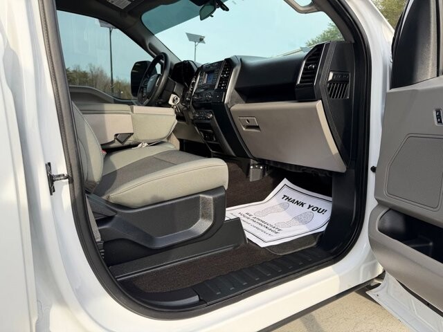 2019 Ford F150 in Knoxville, TN 37920 - 18089383 25
