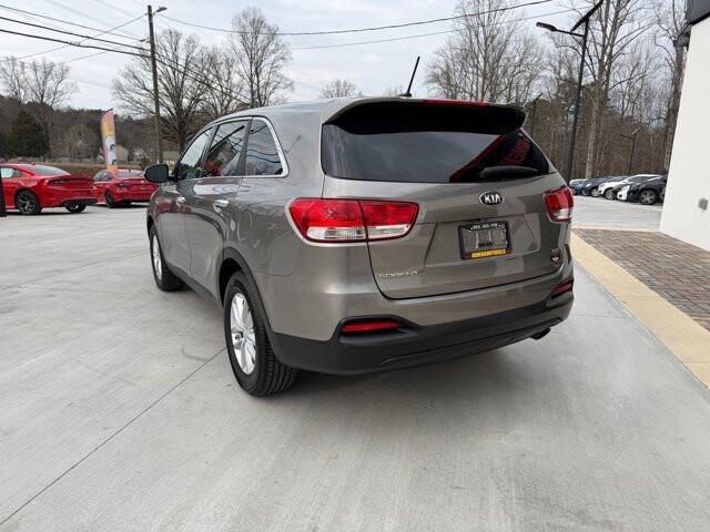 2018 Kia Sorento in Knoxville, TN 37920 - 18089385 2