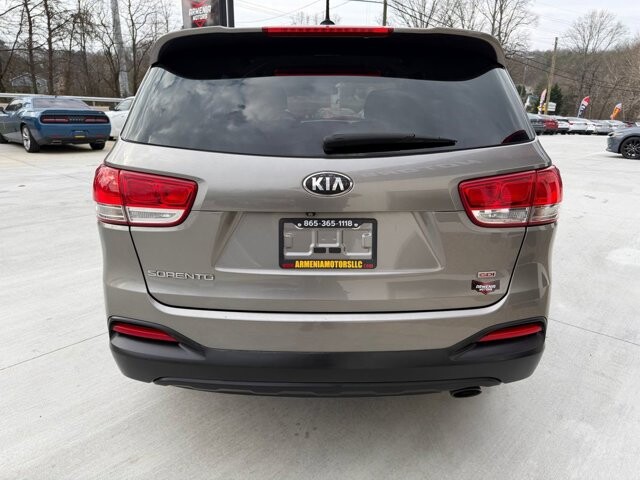 2018 Kia Sorento in Knoxville, TN 37920 - 18089385 3