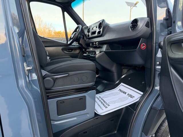 2019 Mercedes-Benz Sprinter in Knoxville, TN 37920 - 18089386 13