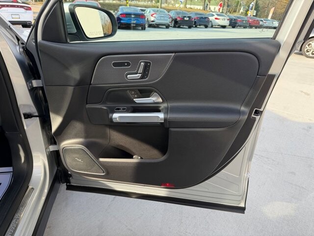 2020 Mercedes-Benz GLB 250 in Knoxville, TN 37920 - 18089389 10