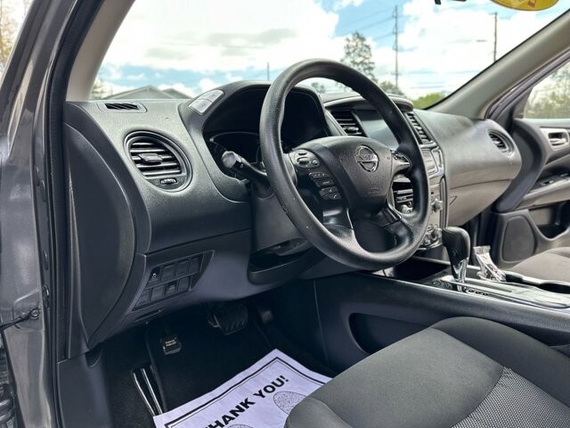 2020 Nissan Pathfinder in Knoxville, TN 37920 - 18089390 10