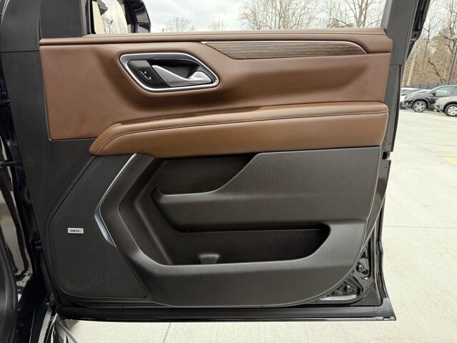 2022 Chevrolet Suburban in Knoxville, TN 37920 - 18089392 31