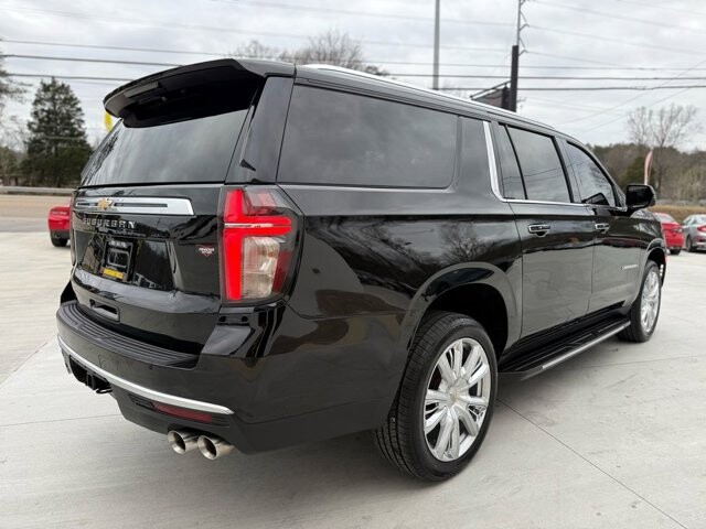 2022 Chevrolet Suburban in Knoxville, TN 37920 - 18089392 5