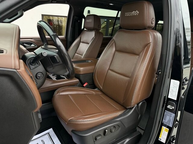 2022 Chevrolet Suburban in Knoxville, TN 37920 - 18089392 10