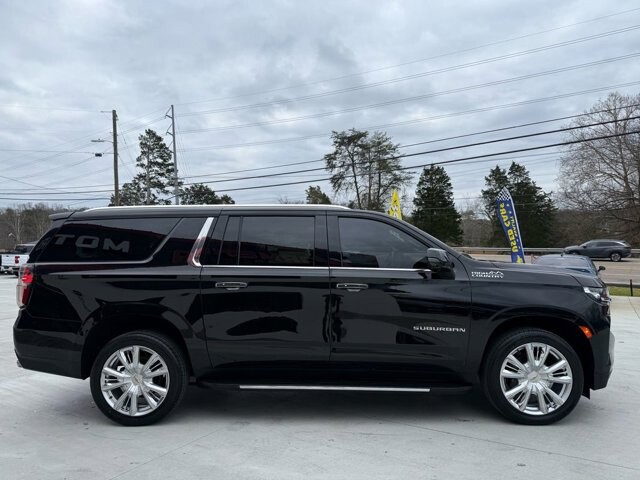 2022 Chevrolet Suburban in Knoxville, TN 37920 - 18089392 6