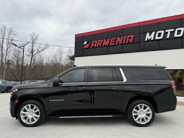 2022 Chevrolet Suburban in Knoxville, TN 37920 - 18089392 2