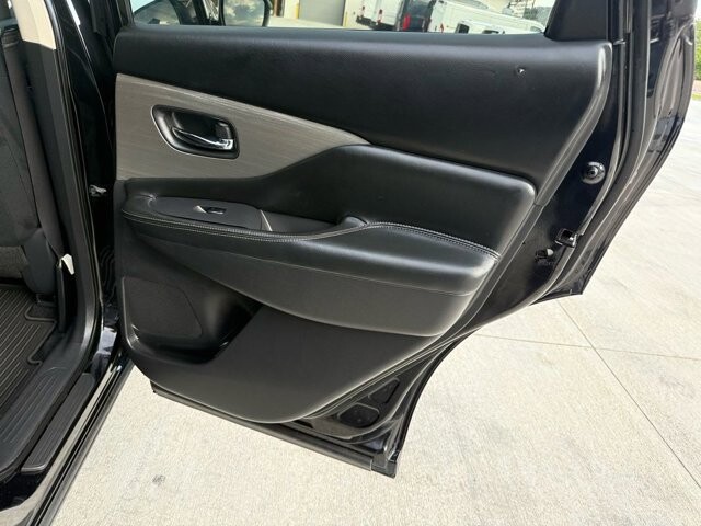 2018 Nissan Murano in Knoxville, TN 37920 - 18089393 9