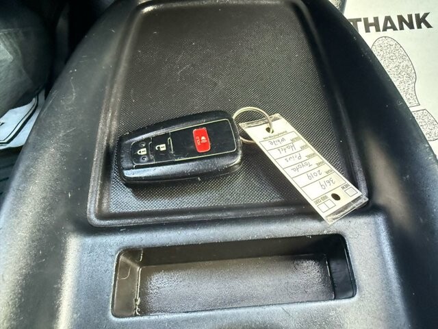 2019 Toyota Prius in Knoxville, TN 37920 - 18089396 25