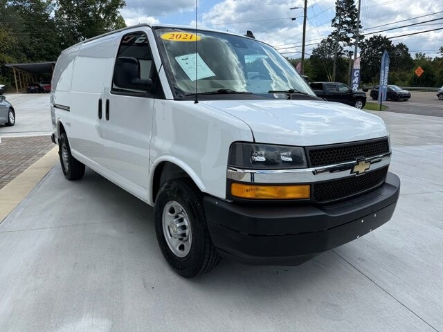 2021 Chevrolet Express 3500 in Knoxville, TN 37920 - 18089397 5