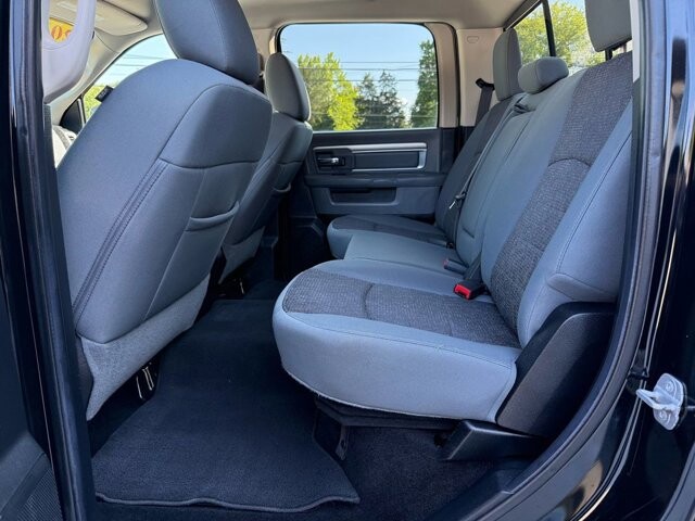 2014 RAM 1500 in Knoxville, TN 37920 - 18089400 13