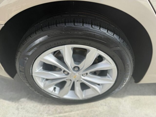 2022 Chevrolet Malibu in Knoxville, TN 37920 - 18089401 27