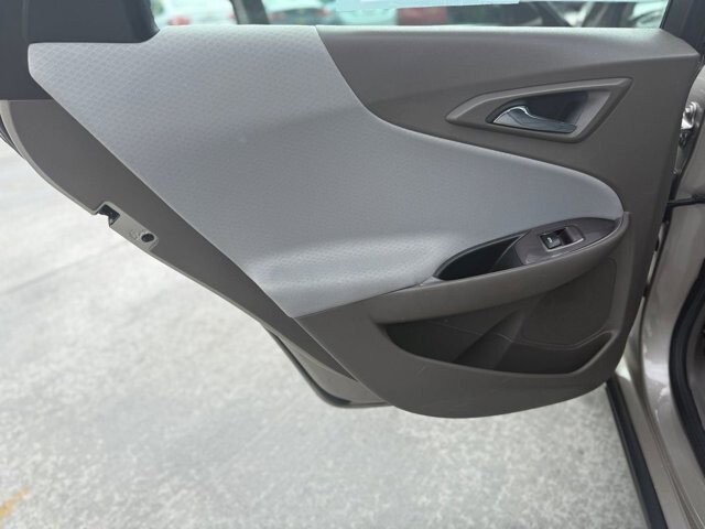 2022 Chevrolet Malibu in Knoxville, TN 37920 - 18089401 6